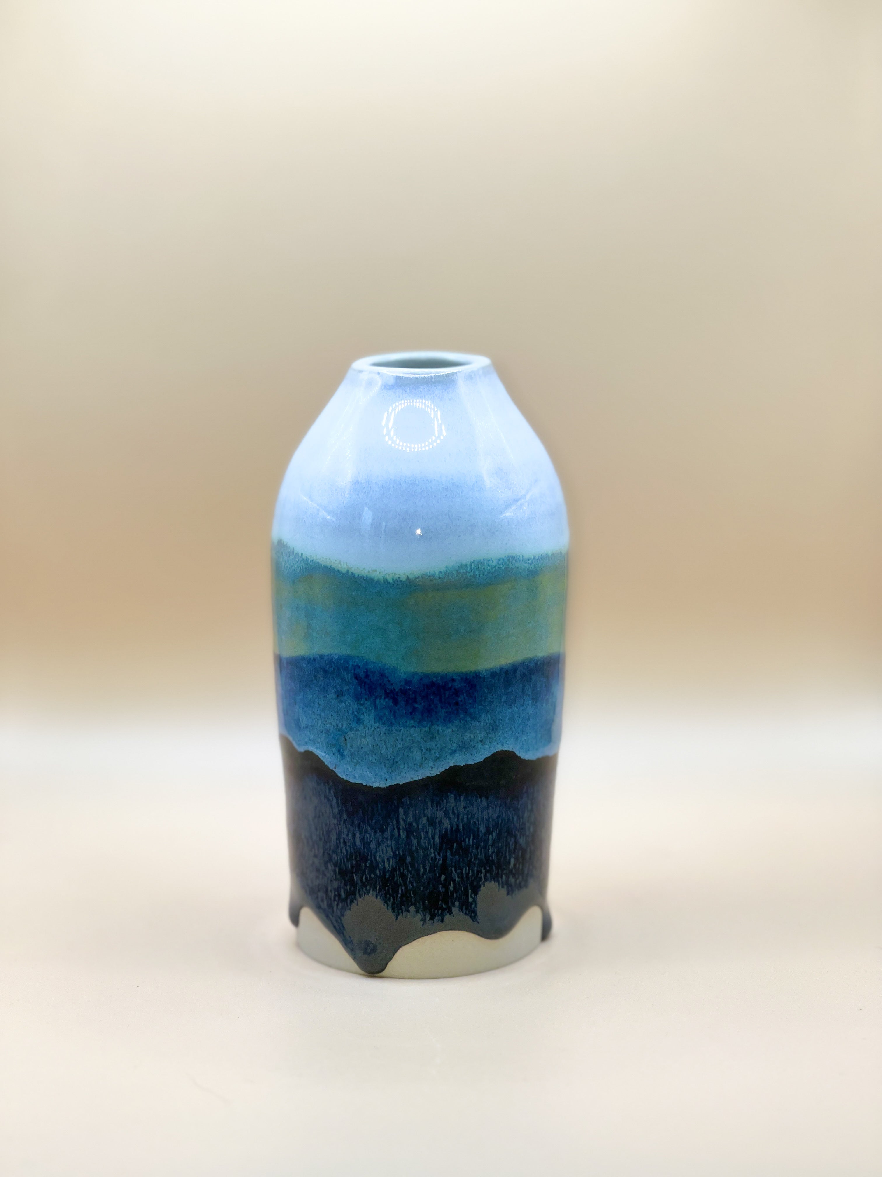 Mountain and sea Vase