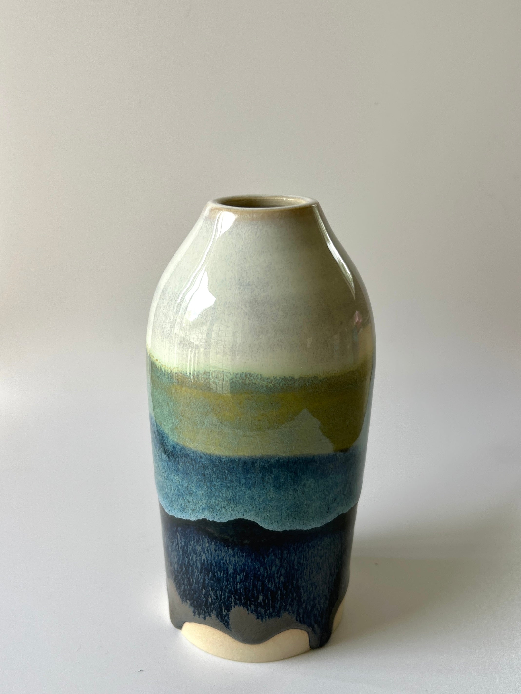 Mountain and sea Vase